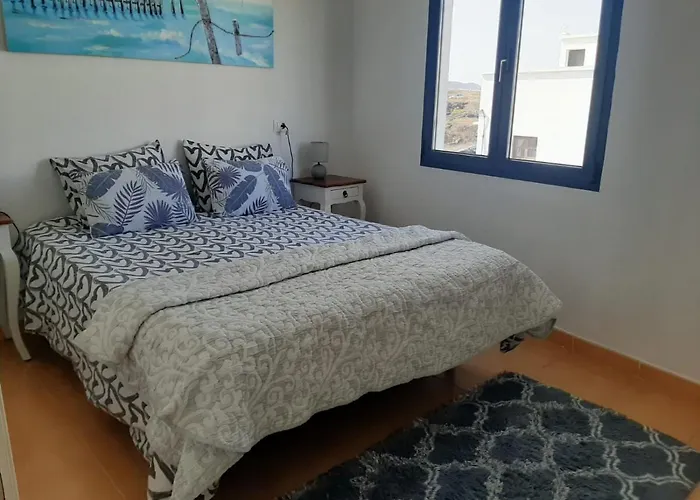Gran Terraza Con Muy Bonitas Vistas